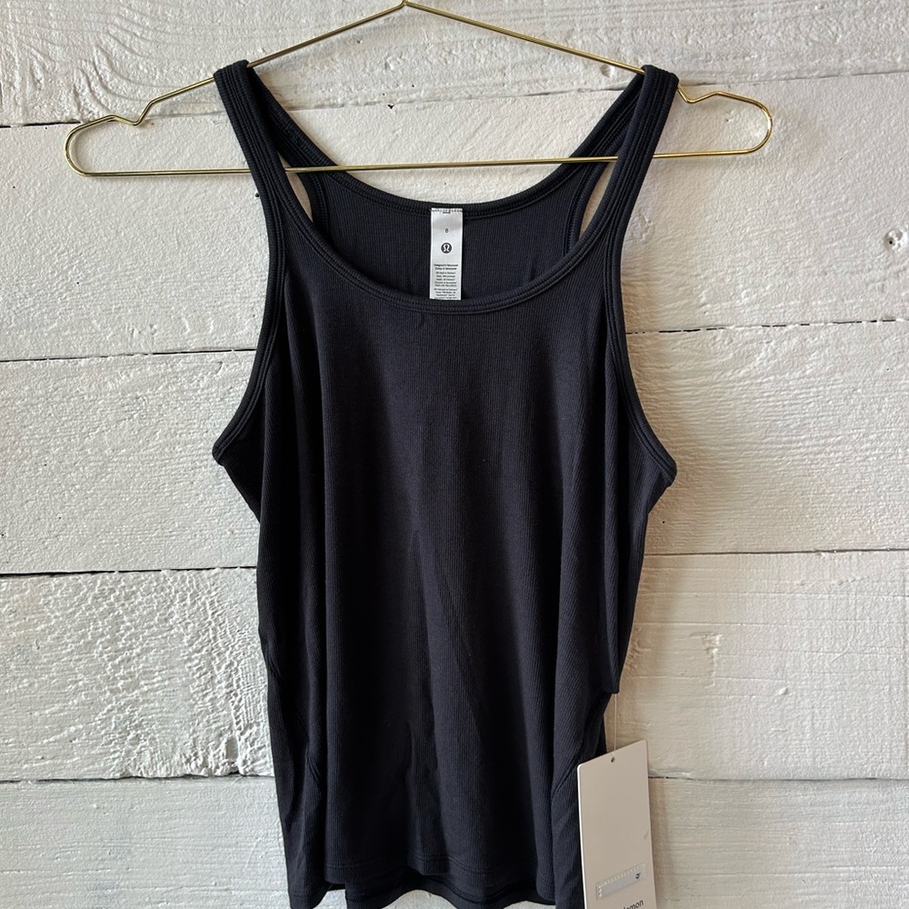 NWT Lululemon black tank top size 8